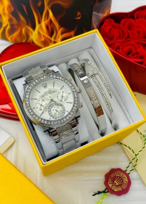 Подарочный набор часы, 2 браслета и коробка 20807291