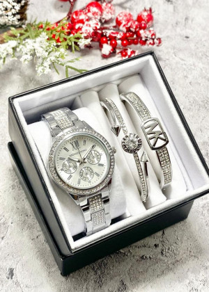 Подарочный набор часы, 2 браслета и коробка 20853606