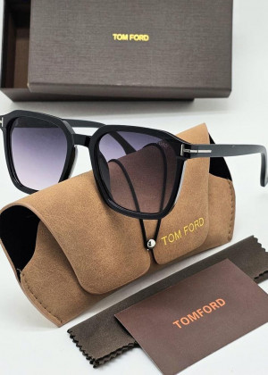 Набор солнцезащитные очки, коробка, чехол + салфетки #21175623