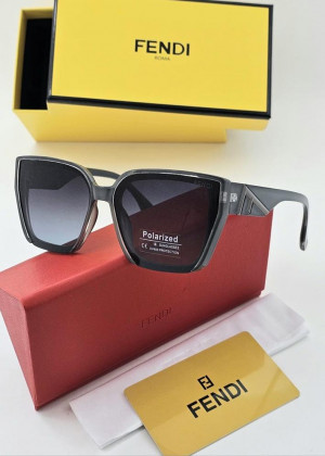 Набор солнцезащитные очки, коробка, чехол + салфетки #21206452