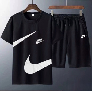 Спортивный костюм 22898717