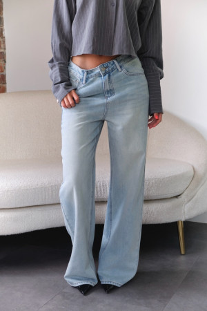 Джинсы 22972887