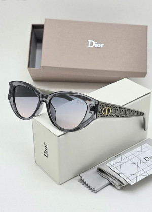 Набор женские солнцезащитные очки, коробка, чехол + салфетки 22986083