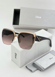 Набор женские солнцезащитные очки, коробка, чехол + салфетки