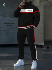 Спортивный костюм