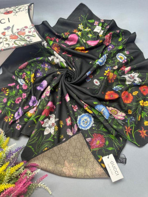 Платок 23049022