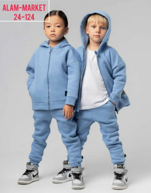 Спортивный костюм 23060527