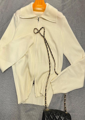 Свитер 23071443