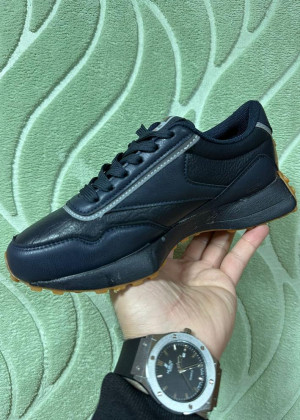 Кроссовки #23087039