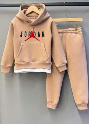 Спортивный костюм 23094430