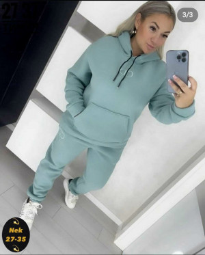 Спортивный костюм 23098761