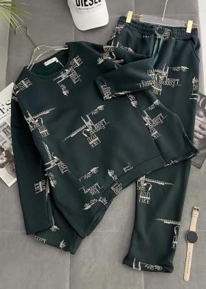 Спортивный костюм 23118189