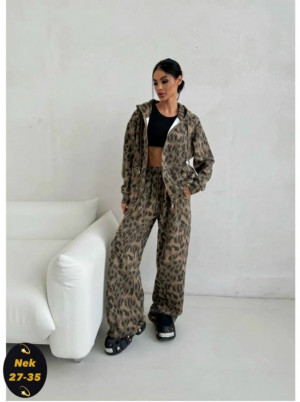 Спортивный костюм 23120617