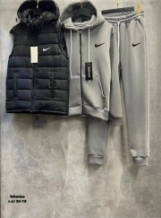 Спортивный костюм