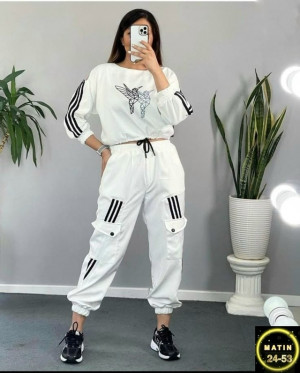 Спортивный костюм 23131989