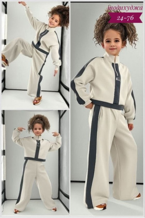 Спортивный костюм 23134843