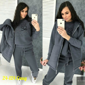 Спортивный костюм 23143934