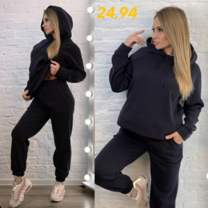 Спортивный костюм 23149585