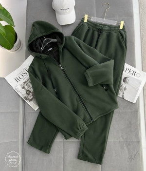 Спортивный костюм 23156132