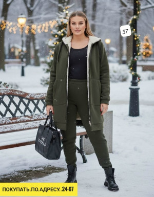 Спортивный костюм 23159027