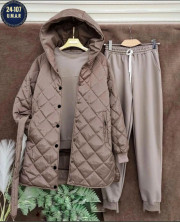 Спортивный костюм