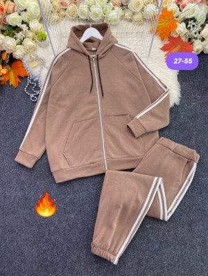 Спортивный костюм #23162385