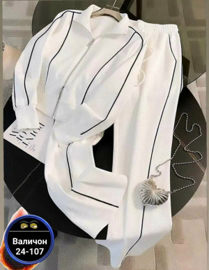 Спортивный костюм #23170748