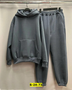 Спортивный костюм #23172353