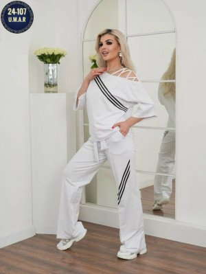 Спортивный костюм 23173934