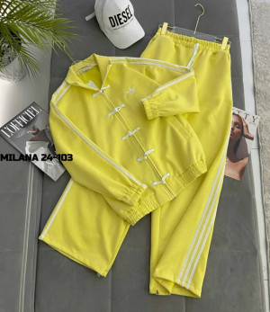 Спортивный костюм #23175184