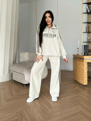 Спортивный костюм #23177617