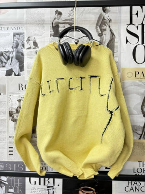 Свитер #23182385