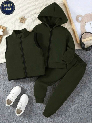 Спортивный костюм #23182544