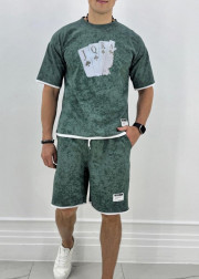 Спортивный костюм