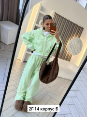 Спортивный костюм