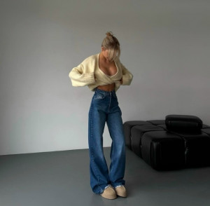 Джинсы #23212456