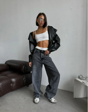 Джинсы #23218790