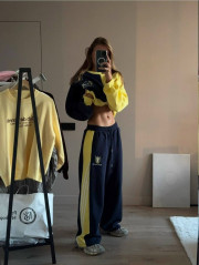 Спортивный костюм