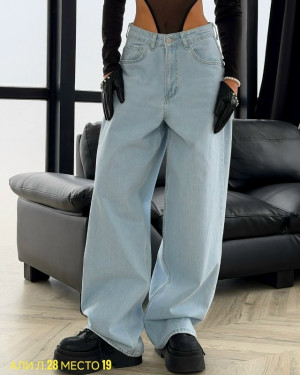 Джинсы #23223590