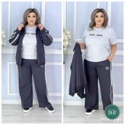 Спортивный костюм