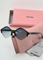 Женские солнцезащитные очки