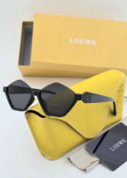 Набор женские солнцезащитные очки, коробка, чехол + салфетки