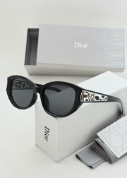 Набор женские солнцезащитные очки, коробка, чехол + салфетки