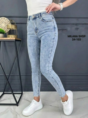 Джинсы #23232576