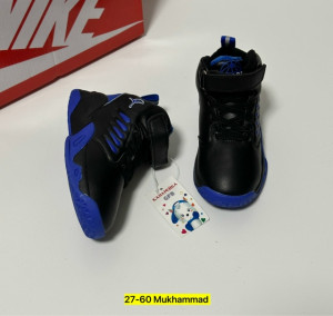 Кроссовки #23236318