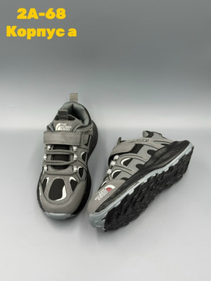 Кроссовки #23237220