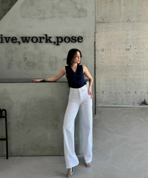 Джинсы #23238480