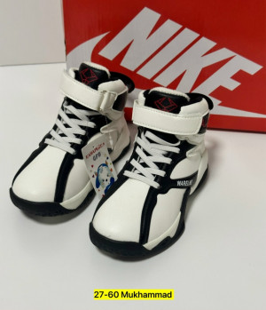 Кроссовки #23242200