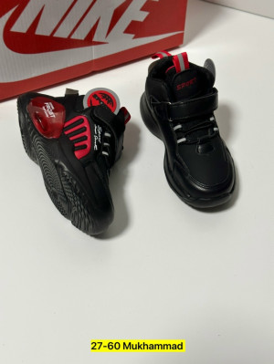 Кроссовки #23243801