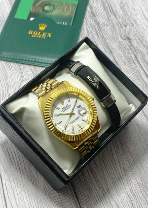 Подарочный набор для мужчины часы и браслет + коробка #23245271